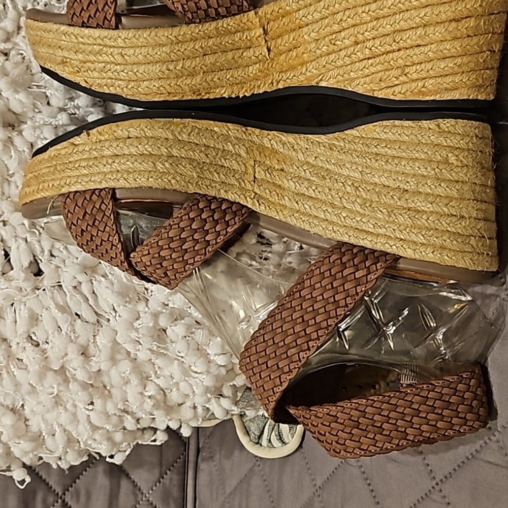 Adam Tucker Sandals - Picture 8 of 17